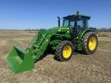 Main image John Deere 6120E